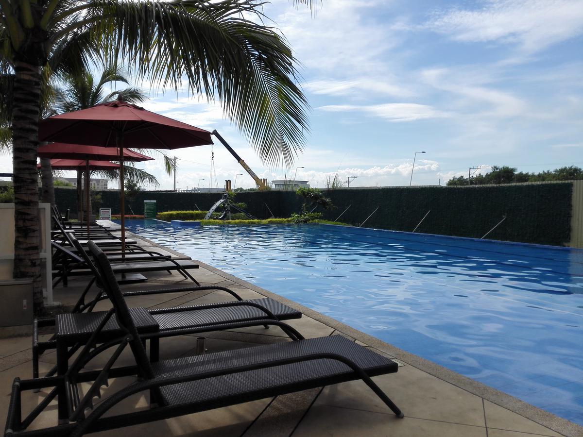 Sanremo Oasis Condominium Cebu Stadt Exterior foto